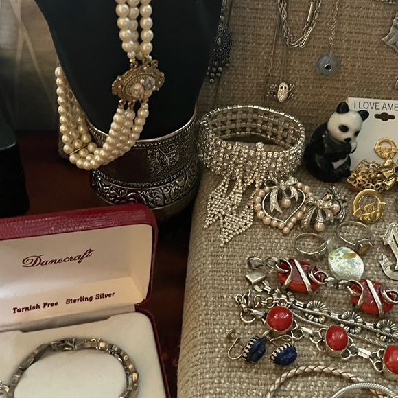 🍀LIVE AUCTION NOTIFICATION 🍀🤗🤗🍀CLOSET IS OPEN TODAY! Come say hello! - Picture 11 of 13